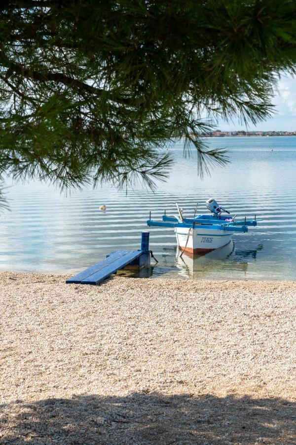 Villa Dea - Dein Rueckzugsort Am Meer Mit Beheiztem Pool Врси Екстериор снимка