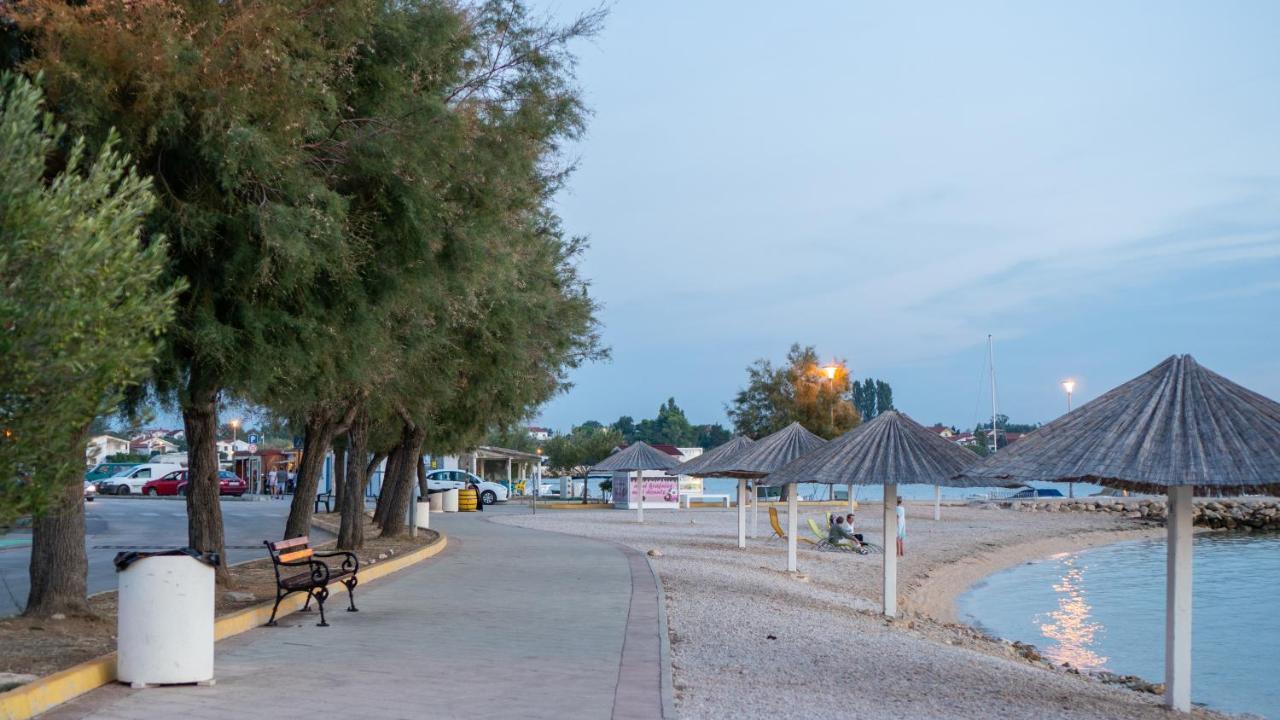 Villa Dea - Dein Rueckzugsort Am Meer Mit Beheiztem Pool Врси Екстериор снимка